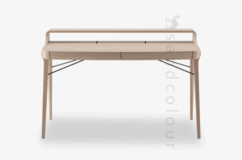 Aanya Desk